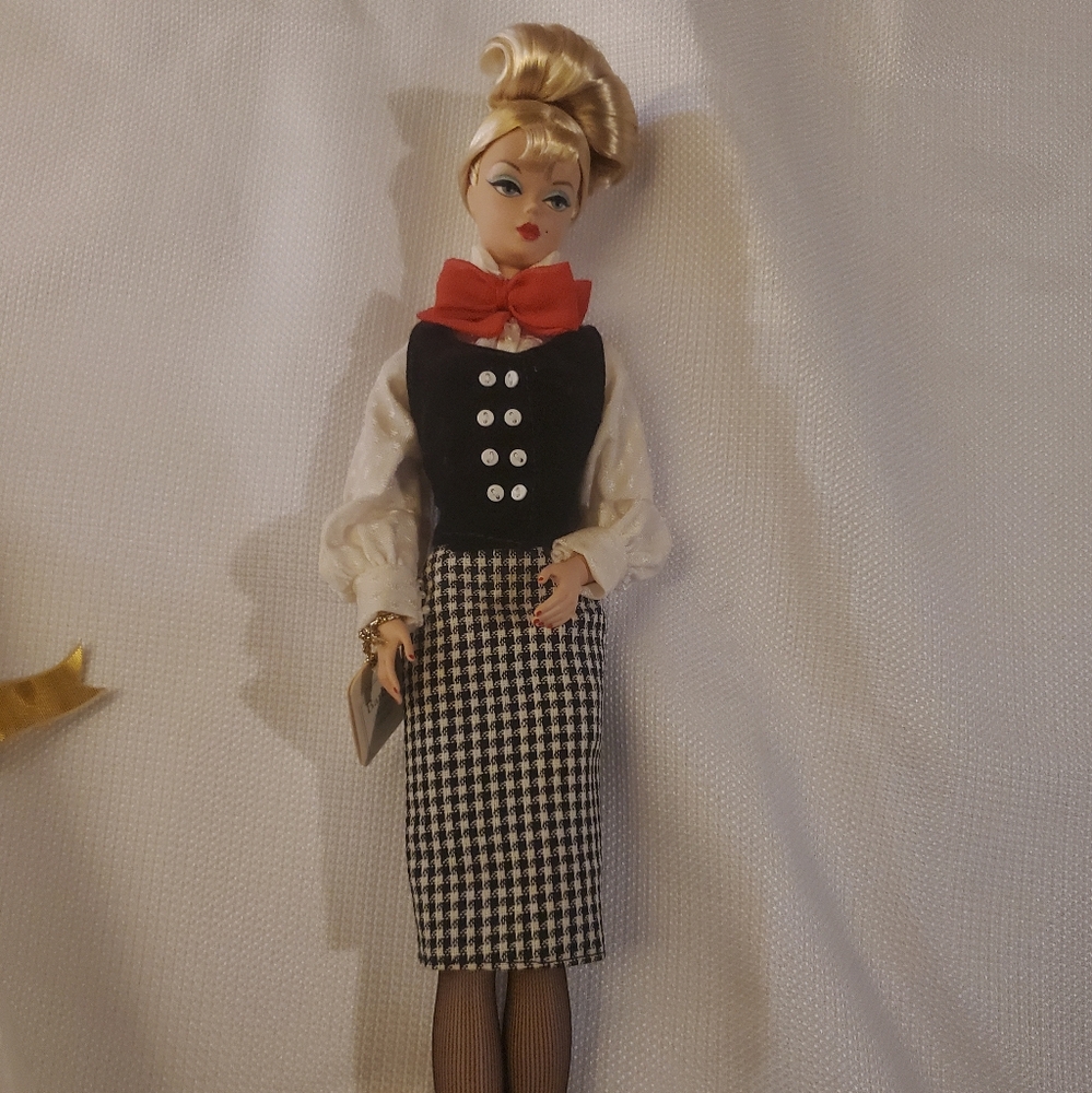 Barbie silkstone teacher doll